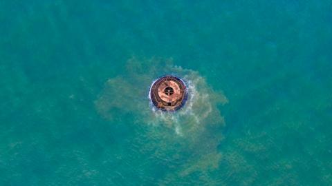 Make: DJI
Model: FC3682
DateTimeOriginal: 2024:02:17 16:40:10
ISOSpeedRatings: 100
ExposureTime: 0.004166666666666667
FocalLength: 6.72
FNumber: 1.7
