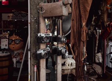 Make: NIKON CORPORATION
Model: NIKON Z 5
DateTimeOriginal: 2024:08:04 10:00:12
ISOSpeedRatings: 200
LensModel: NIKKOR Z 24-50mm f/4-6.3
ExposureTime: 0.00625
FocalLength: 33.0
FNumber: 6.3
