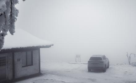 Make: NIKON CORPORATION
Model: NIKON Z 5
DateTimeOriginal: 2024:12:28 17:27:57
ISOSpeedRatings: 100
LensModel: NIKKOR Z 24-50mm f/4-6.3
ExposureTime: 0.01
FocalLength: 43.0
FNumber: 6.3
