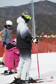 Make: NIKON CORPORATION
Model: NIKON Z 5
DateTimeOriginal: 2025:03:02 12:52:06
ISOSpeedRatings: 100
LensModel: NIKKOR Z 24-120mm f/4 S                                         
ExposureTime: 0.0015625
FocalLength: 110.0
FNumber: 6.3
