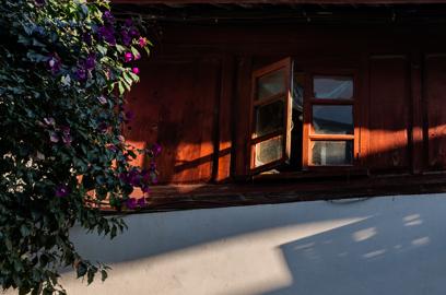 Make: NIKON CORPORATION
Model: NIKON Z 5
DateTimeOriginal: 2026:01:08 17:37:34
ISOSpeedRatings: 125
LensModel: NIKKOR Z 24-120mm f/4 S
ExposureTime: 0.016666666666666666
FocalLength: 27.5
FNumber: 8.0
