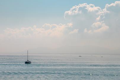 Make: NIKON CORPORATION
Model: NIKON Z 5
DateTimeOriginal: 2025:10:04 09:15:20
ISOSpeedRatings: 100
LensModel: NIKKOR Z 24-120mm f/4 S
ExposureTime: 0.0015625
FocalLength: 46.0
FNumber: 9.0
