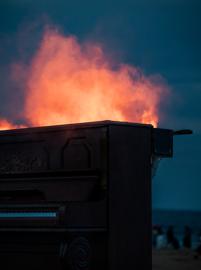 Make: NIKON CORPORATION
Model: NIKON Z 5
DateTimeOriginal: 2025:10:04 17:37:30
ISOSpeedRatings: 640
LensModel: NIKKOR Z 24-120mm f/4 S
ExposureTime: 0.016666666666666666
FocalLength: 120.0
FNumber: 4.5
